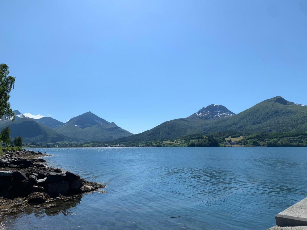 Fagervik Camping Tresfjord エクステリア 写真